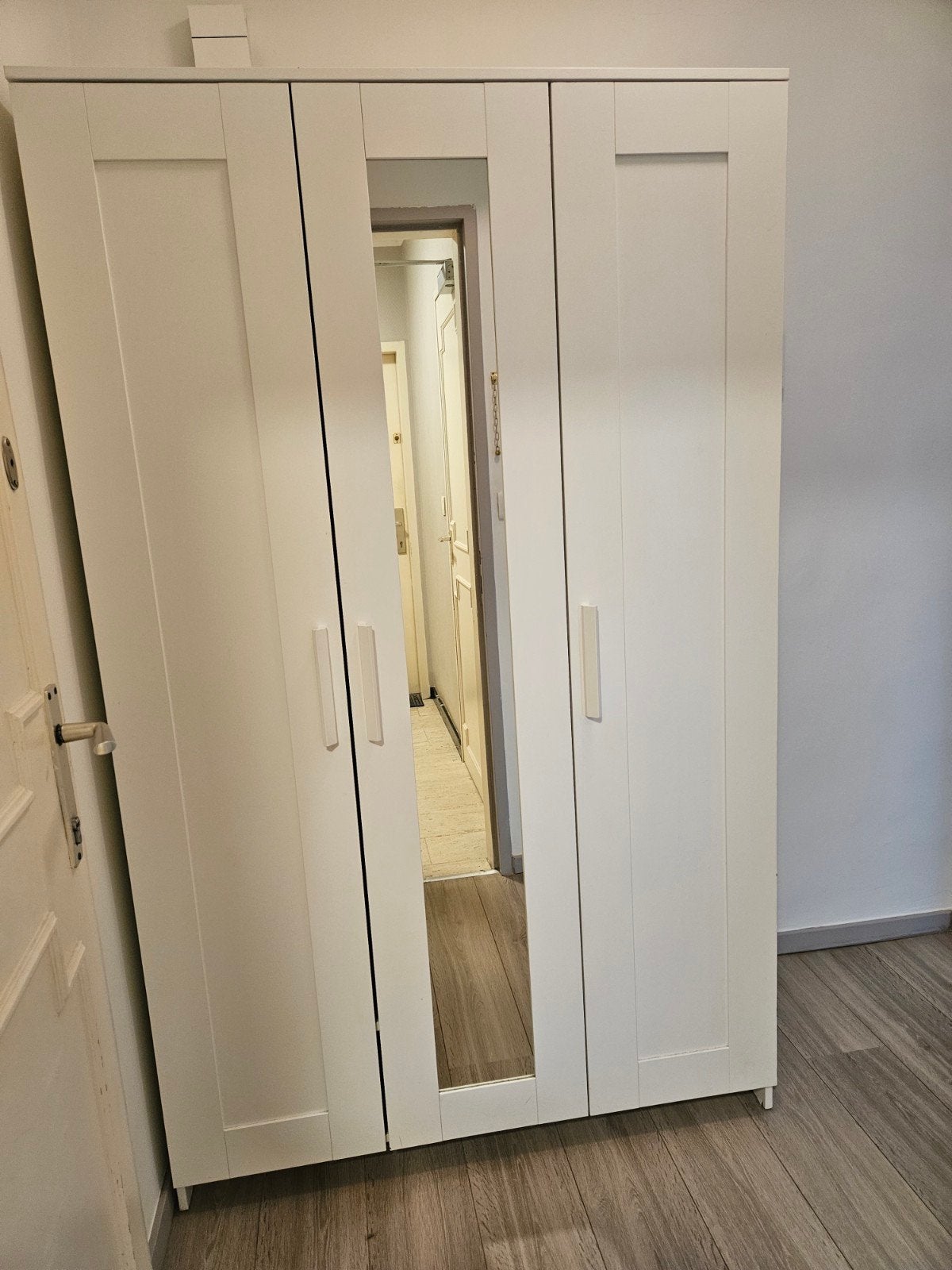 Armoire Ikea Brimnes, Enlèvement