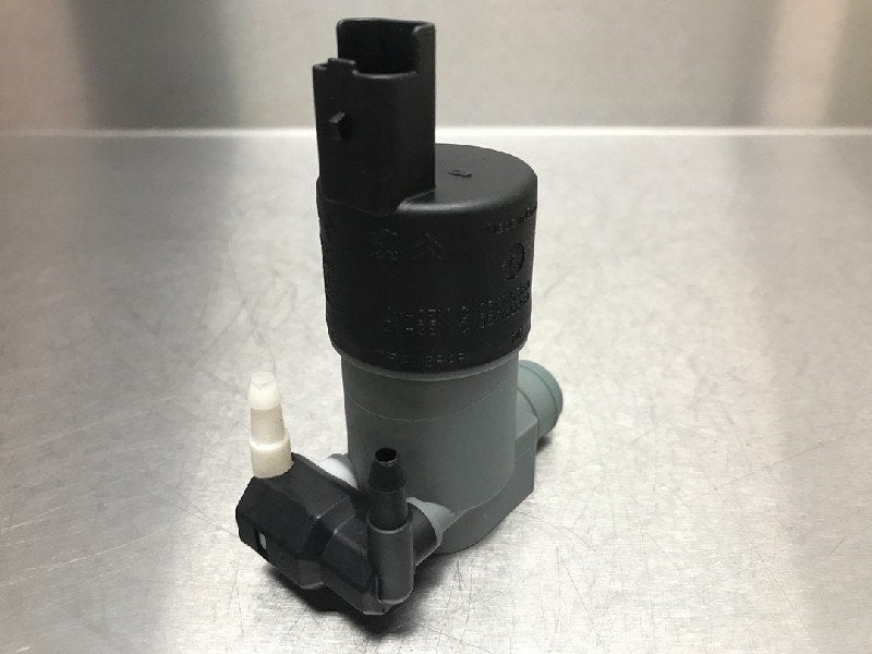 LAVE-GLACE POMPE AVANT Nissan Qashqai (J11) (|9641553880|), Utilisé, Nissan
