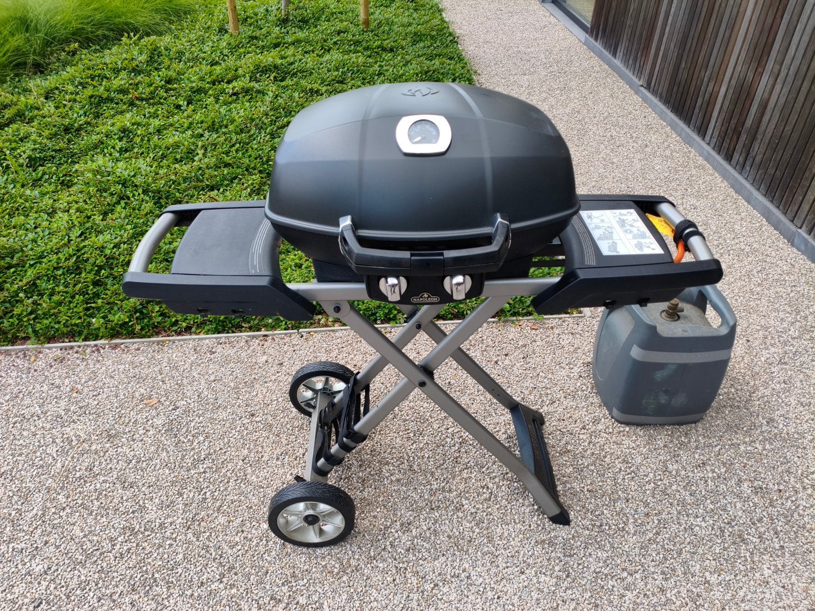 Napoleon travelq pro gas bbq, Jardin & Terrasse, Barbecues à gaz, Enlèvement