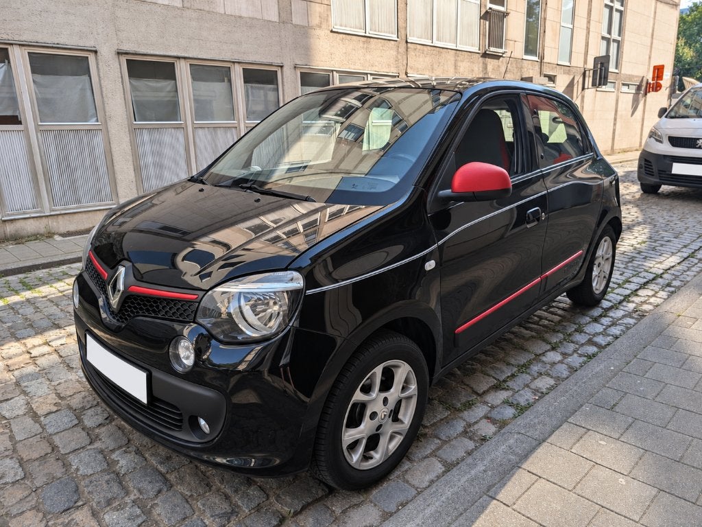 Renault Twingo III 1.0 SCe – 2015 – 181.000 km – € 3.250, Auto's, Euro 5, Zwart, Zwart, Handgeschakeld