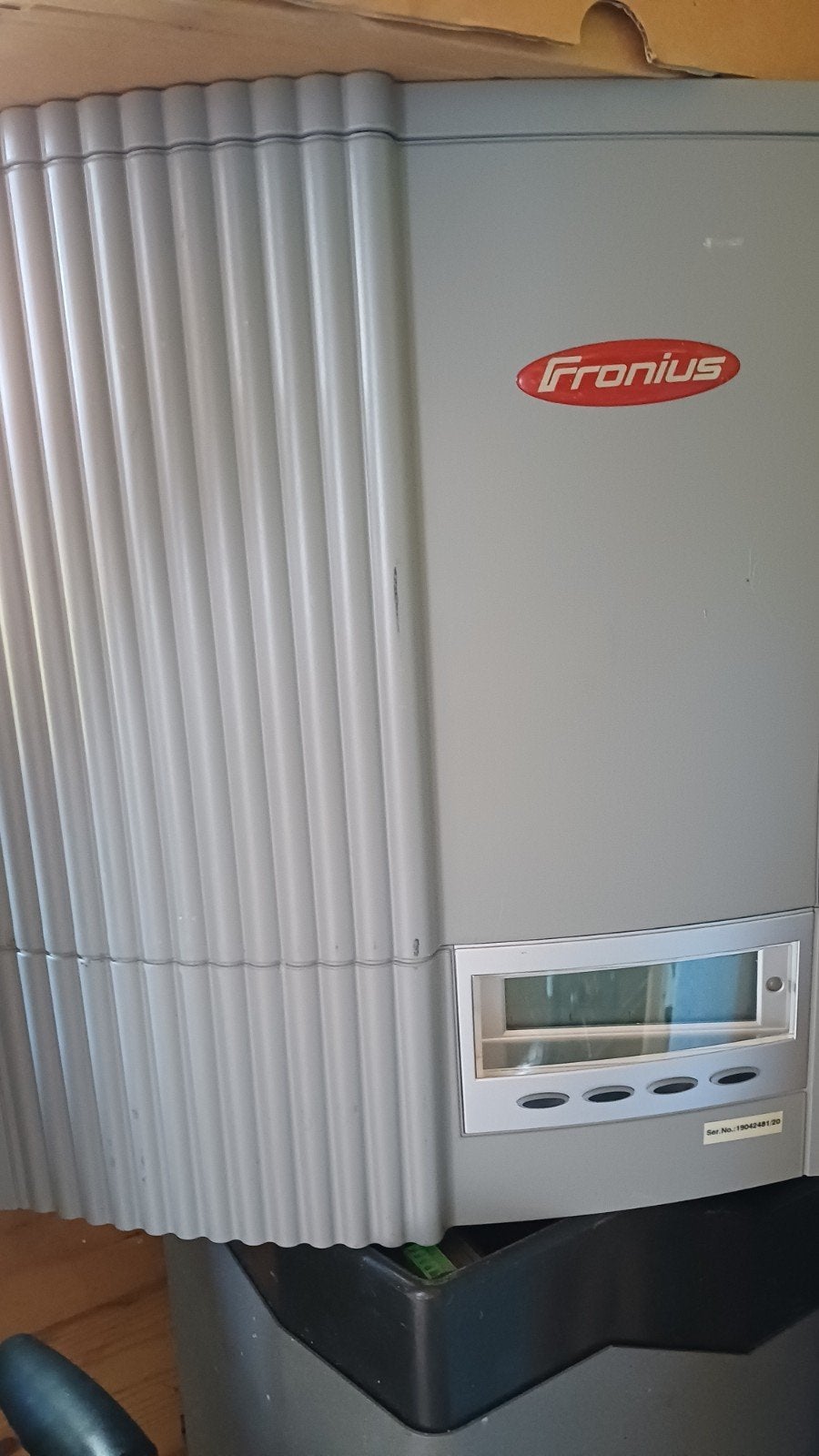 Fronius 1800W omvormer, pas gereviseerd., Ophalen of Verzenden, Zo goed als nieuw, Overige typen, 200 wattpiek of meer