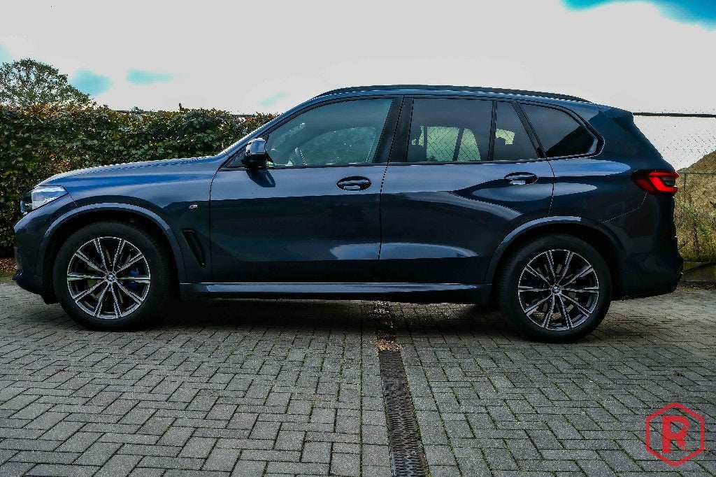 BMW X5 30d xDrive M Sport Pano ACC TVArécup., Autos, Cuir, Argent ou Gris, Entreprise, Entretenue par le concessionnaire