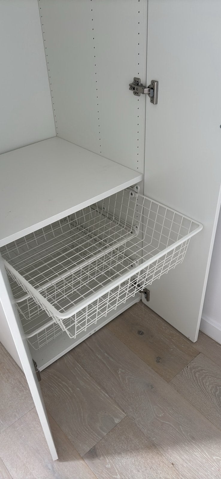 Armoire blanche pour enfants IKEA avec poignées bleu clair, Maison & Meubles, Enlèvement, Comme neuf