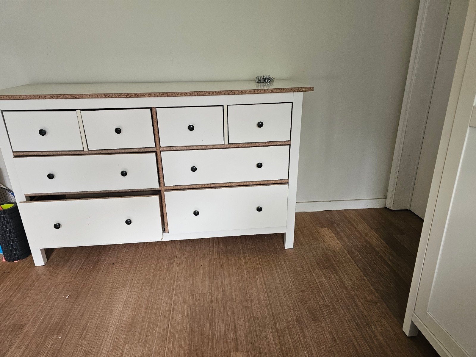 Ladenkast Ikea, Ophalen