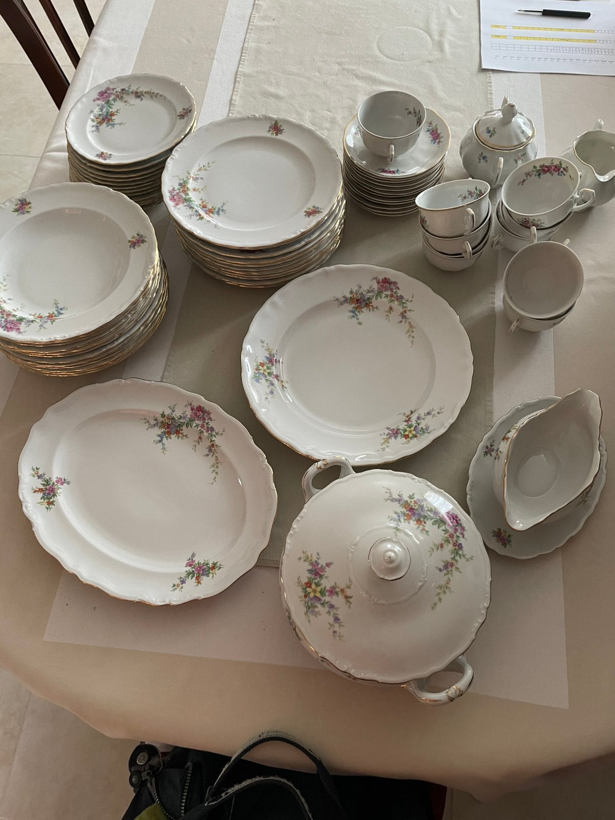 12 delig eet en koffieservies, Antiek en Kunst, Ophalen