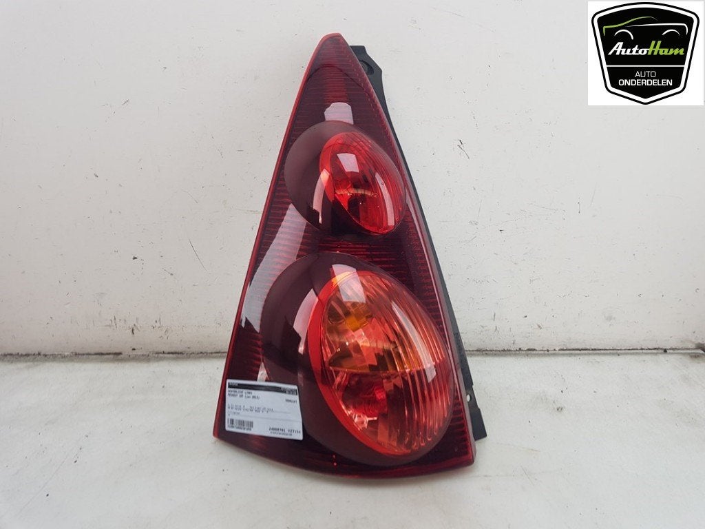 FEU ARRIÈRE GAUCHE Peugeot 107 (|815600H090|1607990580|), Utilisé, Peugeot