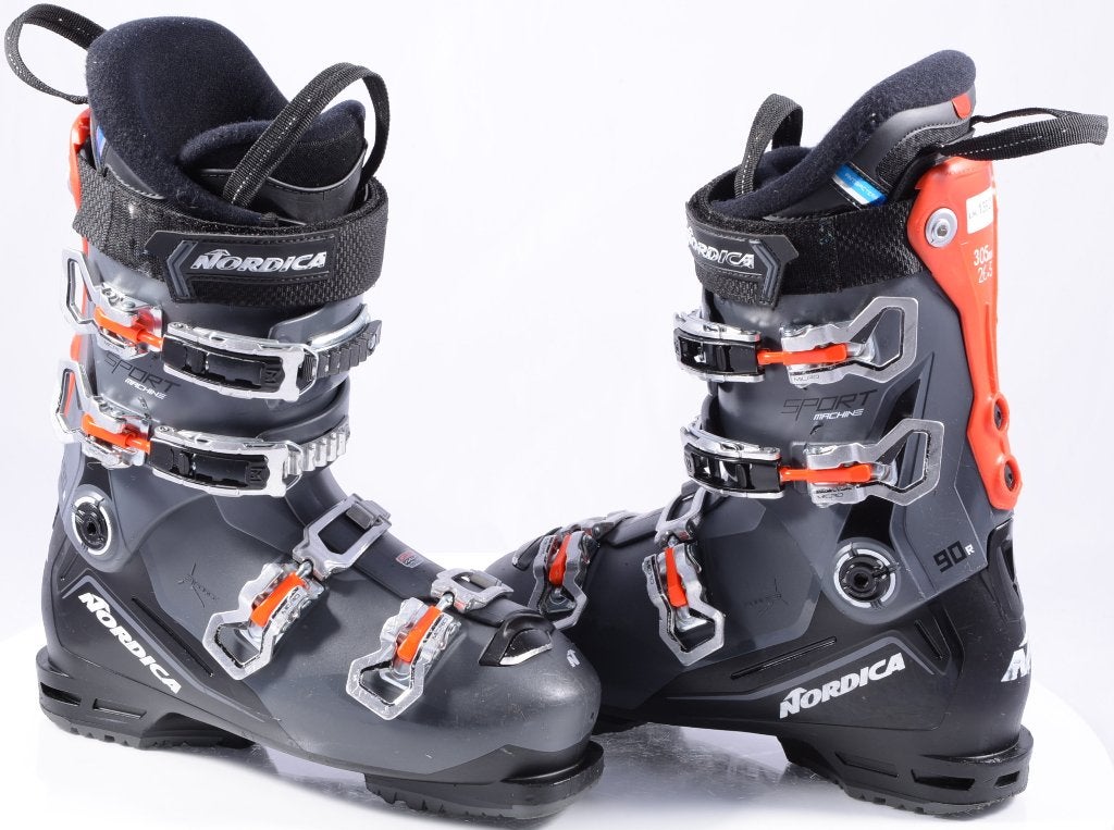 40;41;42;43;44 Chaussures de ski EU NORDICA SPORTMACHINE 3 9, Carving, Utilisé, Nordica, Chaussures