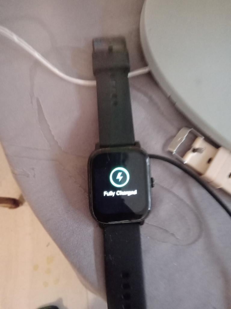 Montre connectee, Ophalen, Nieuw