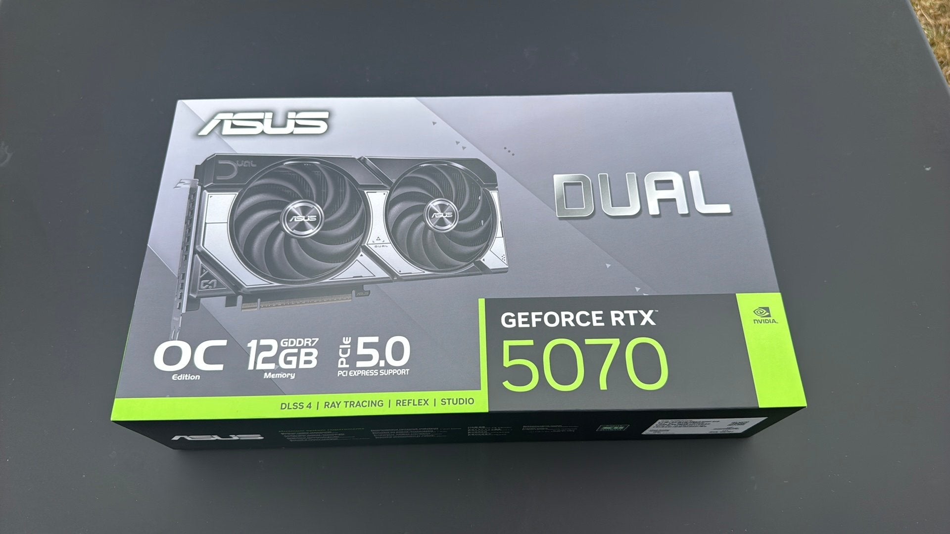 Rtx 5070 Asus Dual OC, Computers en Software, Ophalen of Verzenden, Zo goed als nieuw