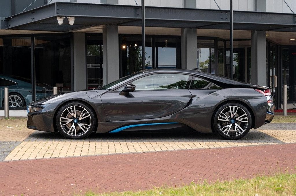 BMW i8 1.5 FIRST EDITION (bj 2015, automaat), Automaat, 4 zetels, Gebruikt, Euro 6