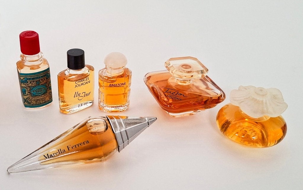6 parfum miniaturen - jaren '70-'90 - EDC/EDT/PDT/EDP/P, Verzamelen, Ophalen of Verzenden, Zo goed als nieuw, Miniatuur, Gevuld