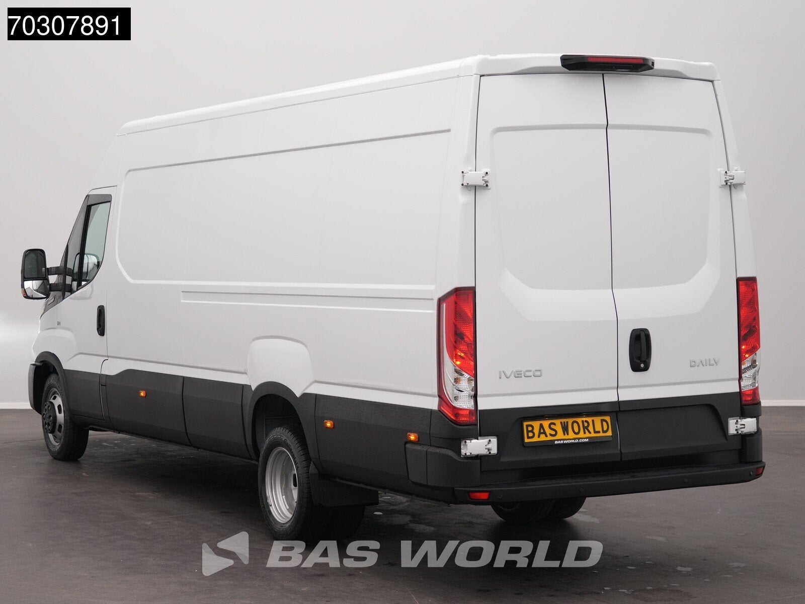 Iveco Daily 35C21 3.0L Automaat Dubbellucht L3H2 LED ACC Air, Autos, Neuf, Achat, Euro 6, Entreprise