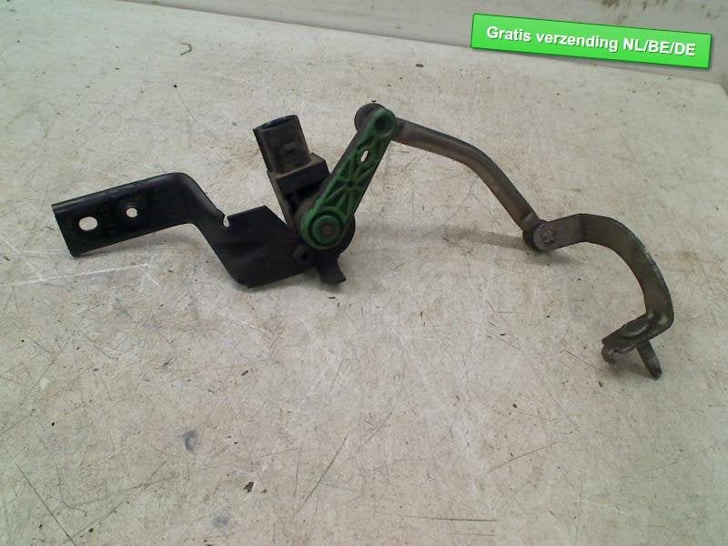 NIVEAUSENSOR MET STANGENSTEL Audi A3 Sportback (8VA / 8VF), Autos : Pièces & Accessoires, Auto-Union-Straße  1,
85057  Ingolstadt, DE