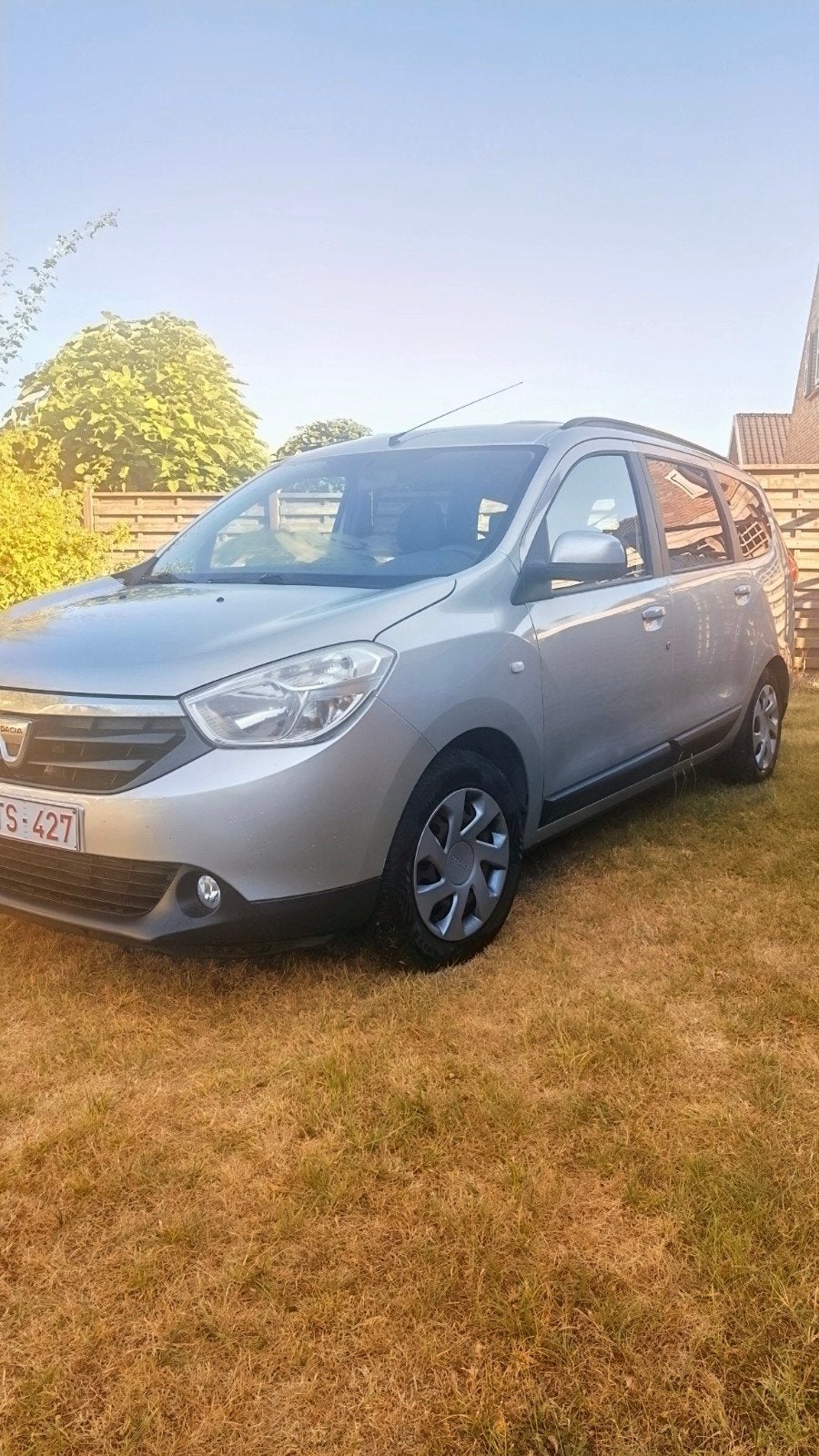 Dacia Lodgy 7 places — 2012 — Diesel, Euro 5, Achat, Entreprise, 7 places