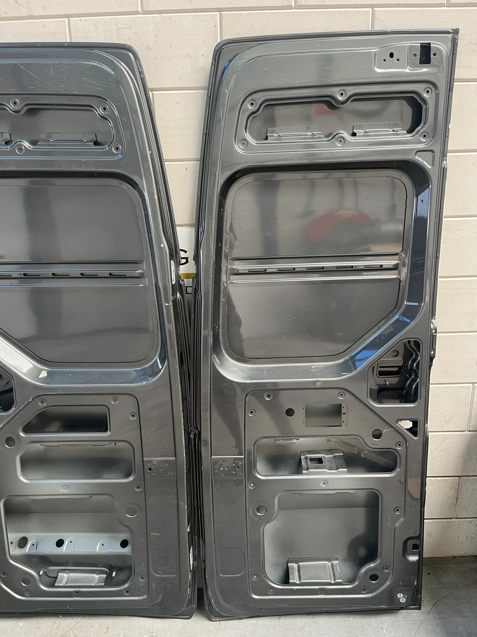 VW 7C CRAFTER 2 | MAN ACHTERDEUR DEUR RECHTS ACHTER, Gebruikt, Volkswagen AG, Vw@volkswagen.de, Achter