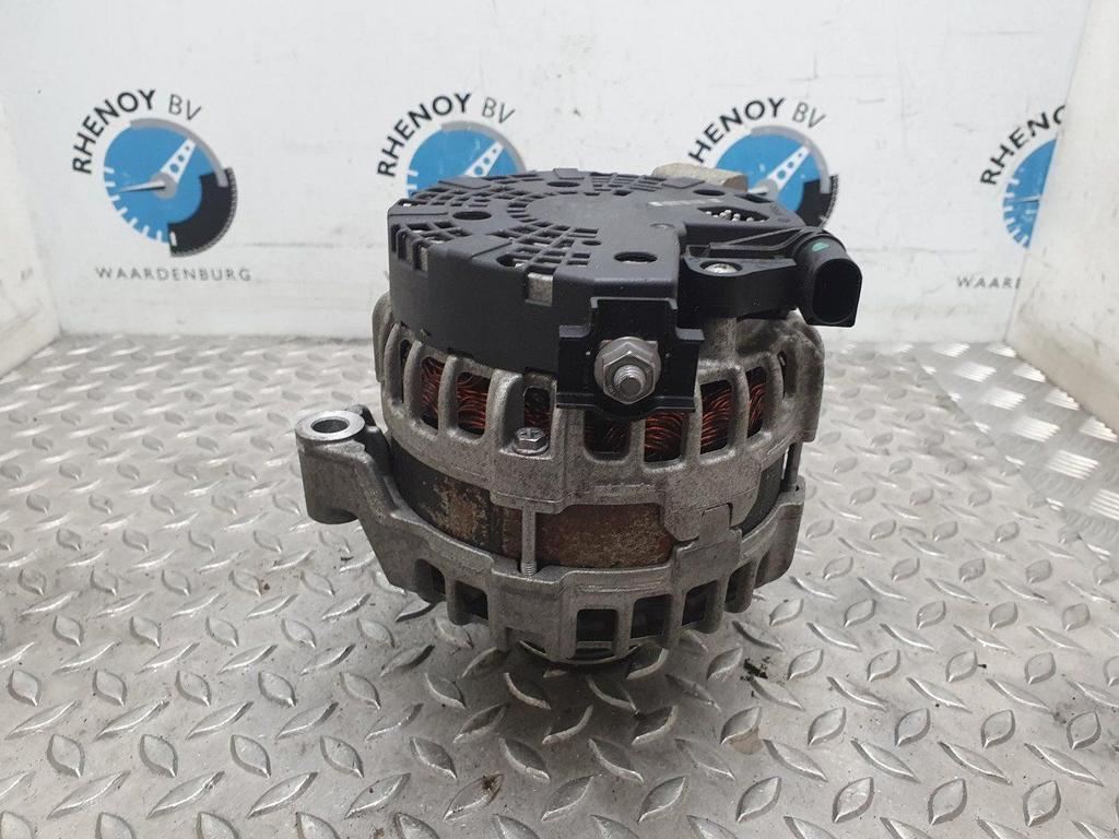 VOLVO V40 R-DESIGN DYNAMO 2014, Auto-onderdelen, Ophalen of Verzenden, Gebruikt, Stiba lid