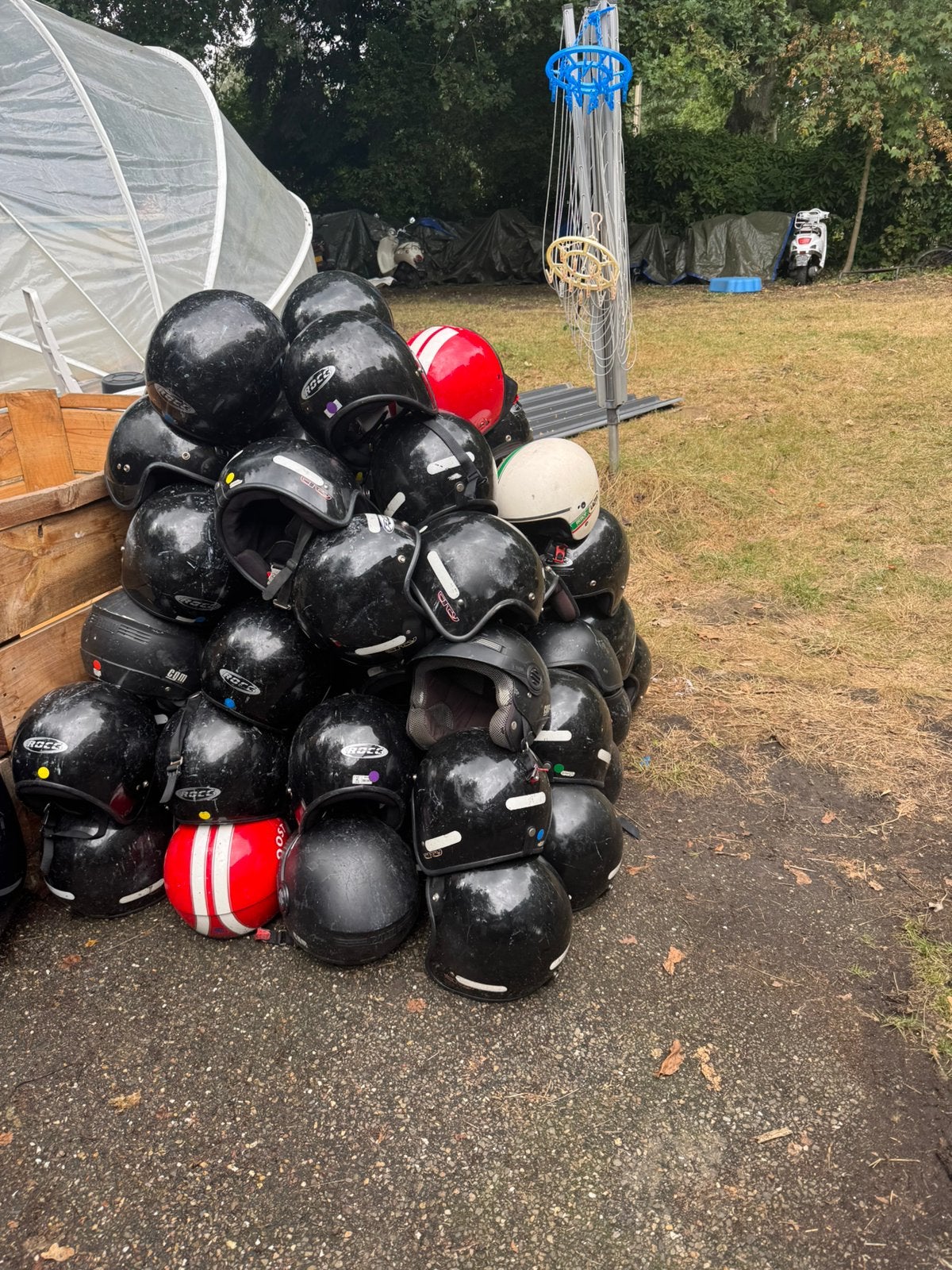 Casques gratuits, Vélos & Vélomoteurs, Enlèvement, Utilisé