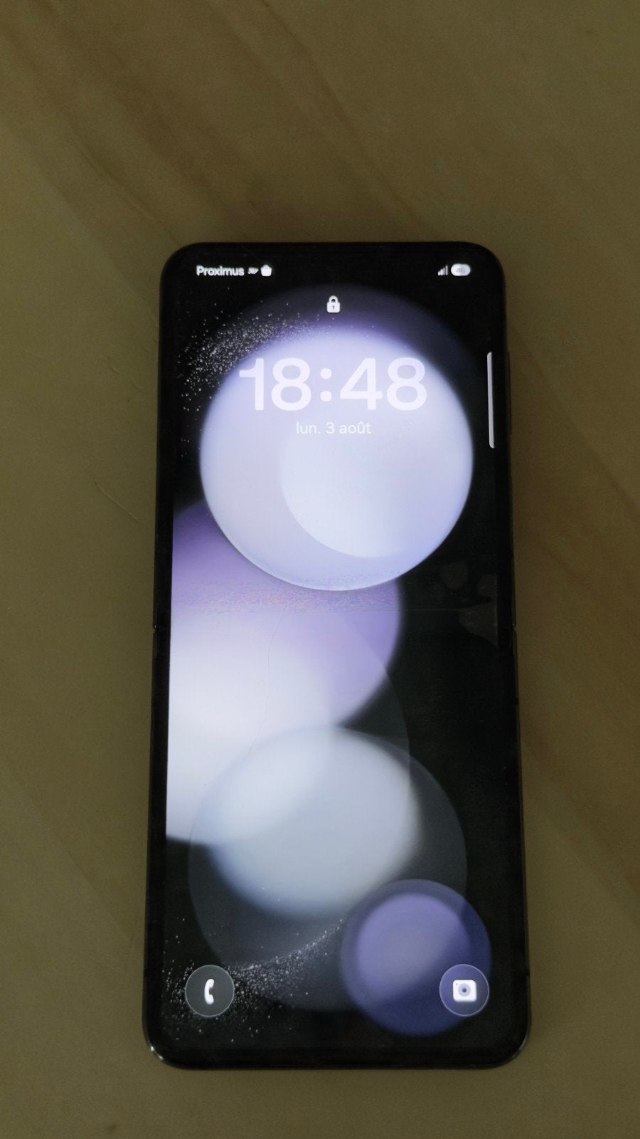 Samsung Z Flip 5 256GB, 10 mégapixels ou plus, Enlèvement, Utilisé, Sans abonnement