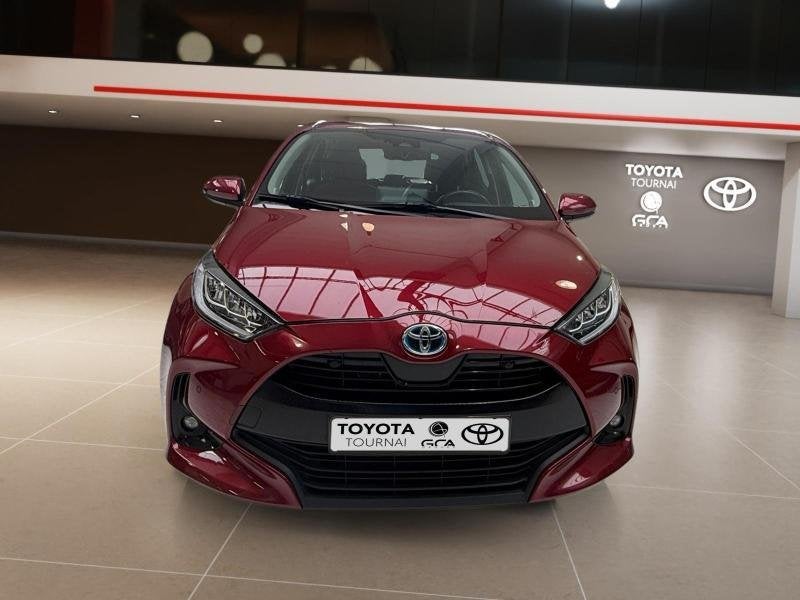 Toyota Yaris Iconic, Autos, Rouge, https://public.car-pass.be/vhr/2a977f46-d8bb-4d96-b127-d4c2a4faa74d, 5 portes, Automatique