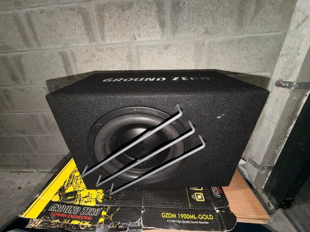 subwoofer auto ground zero, Auto diversen, Autospeakers, Ophalen of Verzenden, Zo goed als nieuw