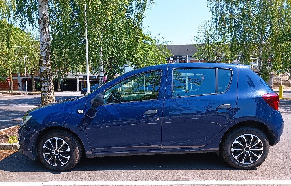 Dacia Sandero 2020 - 112000km - Feuillet rose, Autos, Achat, 1049 kg, Boîte manuelle, 5 portes