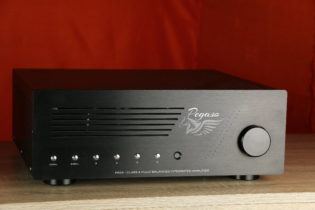 Pegaso P50A / P 50 A TRADE.INRUIL * Een kanshebber voor je!, TV, Hi-fi & Vidéo, Amplificateur à lampes, Enlèvement ou Envoi, Amplificateur