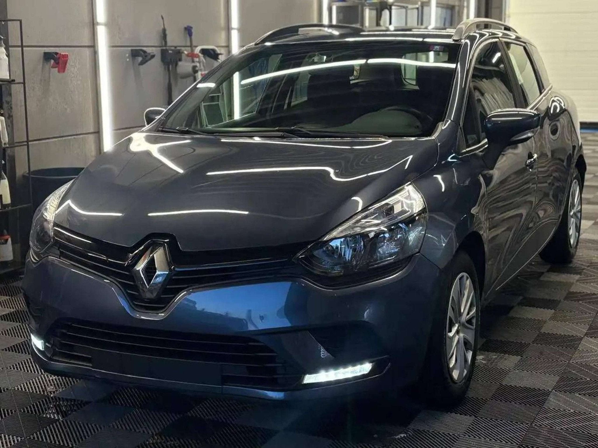 Renault Clio 0.9 TCe Cool bj. 2019 159000km Euro 6, Auto's, 76 pk, Gebruikt, Bedrijf, 5 deurs