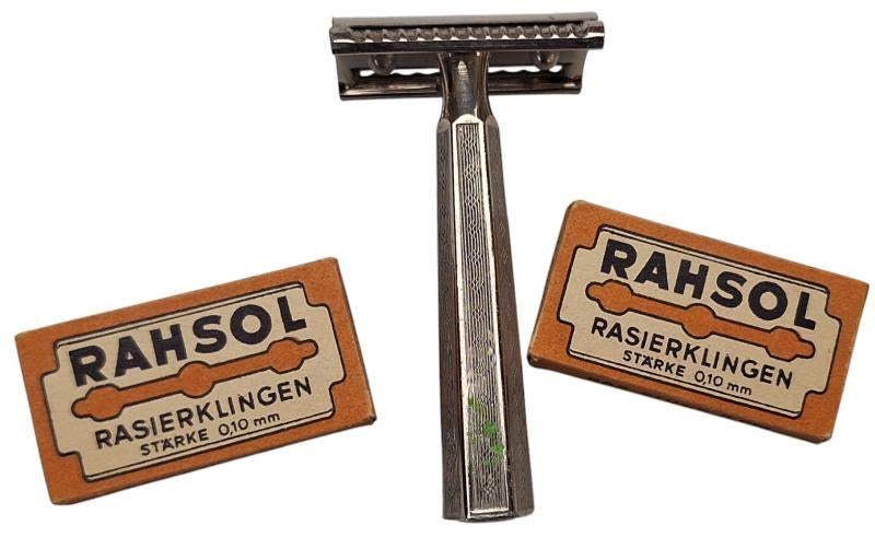 rasoir allemand de la   état d'usage avec 2 paquets de lames, Enlèvement ou Envoi