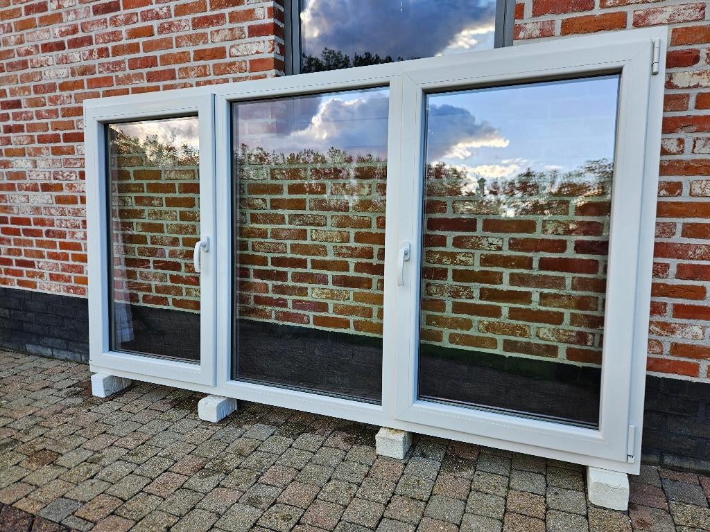 4 Prachtige Top Pvc Ramen Deceuninck, Doe-het-zelf en Bouw, Deuren en Vliegenramen, Ophalen, Zo goed als nieuw, Glas
