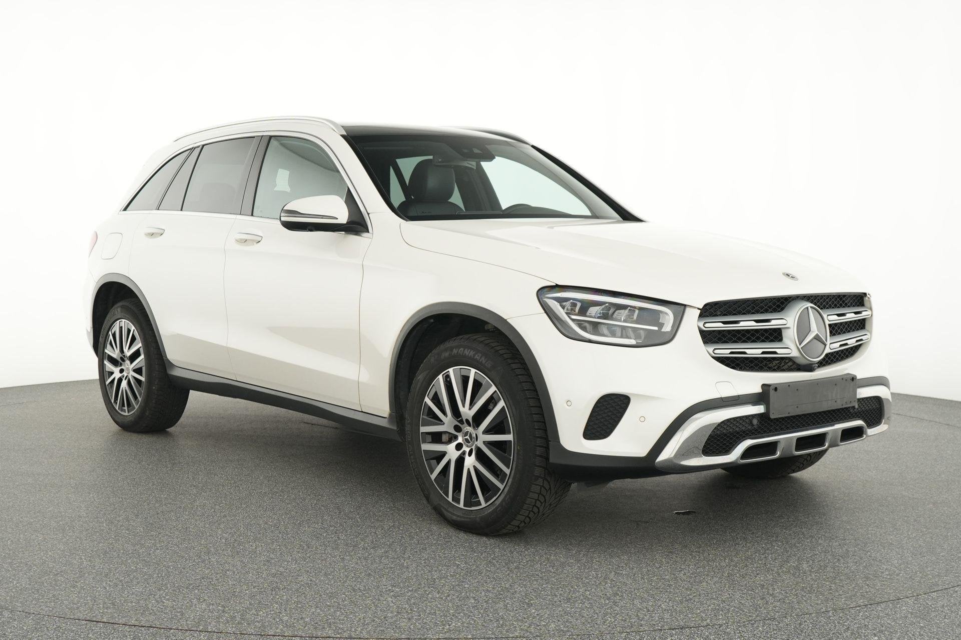 Mercedes-Benz GLC 300de 4MATIC Business Solution + PANORAMIS, Auto's, Automaat, Dealer onderhouden, Wit, Plug-in hybride