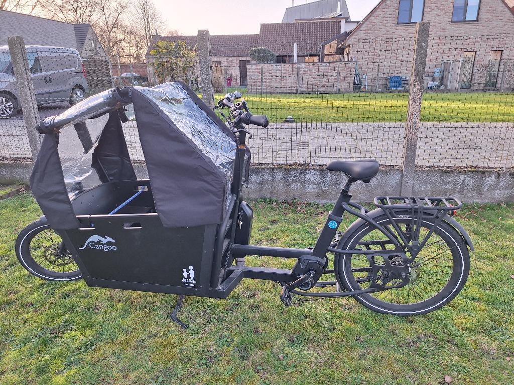 Bakfiets Cangoo, Fietsen en Brommers, 4 kinderen of meer, Huif, Zo goed als nieuw, Ophalen
