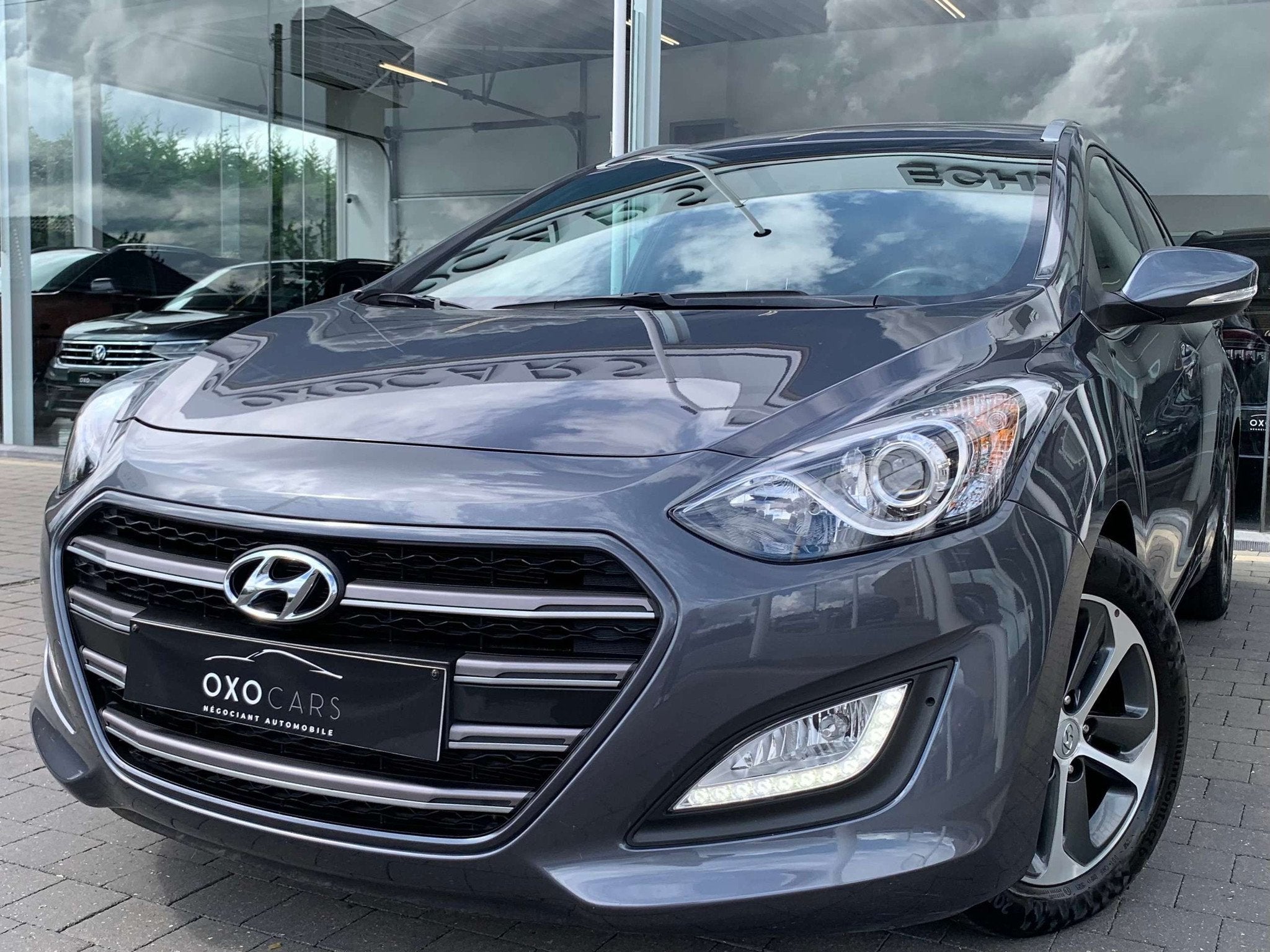 Hyundai i30 i30 SW 1.6 135CV / GO! / BOITE AUTO / CLIM AUTO, Autos, Argent ou Gris, Achat, Euro 6, Entreprise