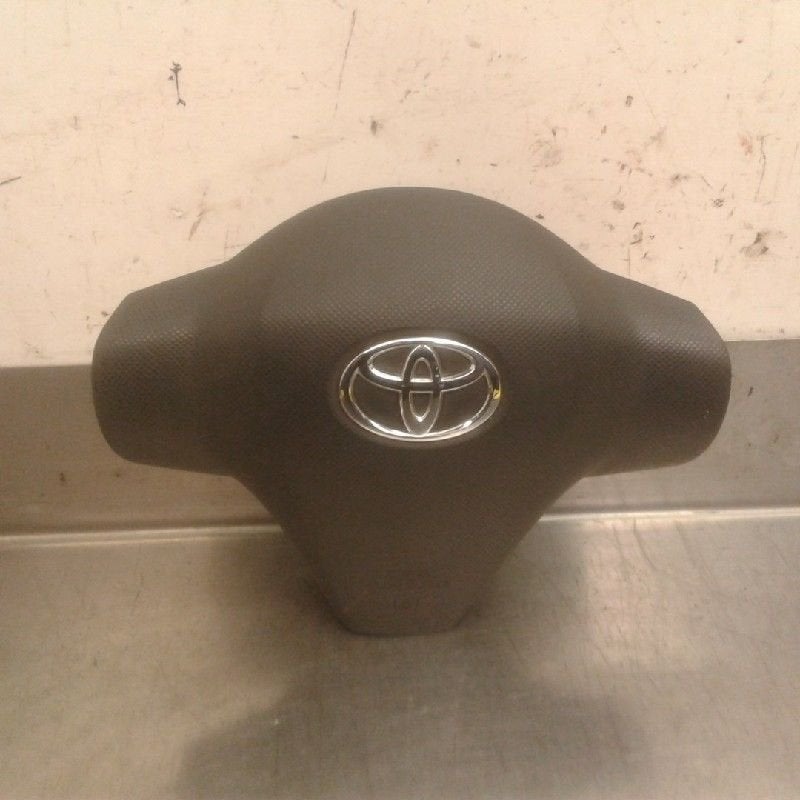 AIRBAG VOLANT Toyota Yaris II (P9) (01-2005/12-2014), Utilisé, Toyota