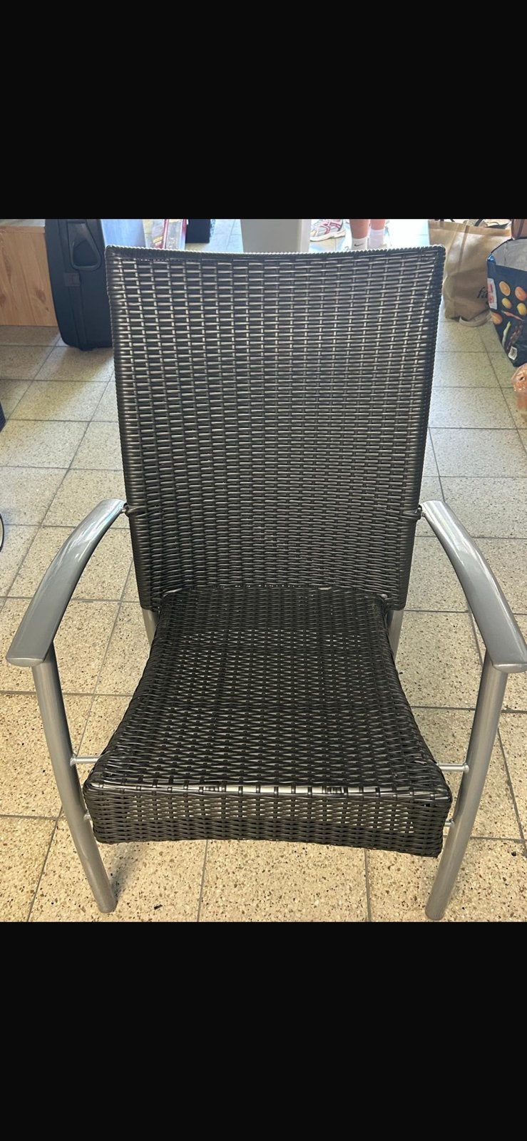 Tafel met 5 stoelen in zeer goede staat, Ophalen, Zo goed als nieuw