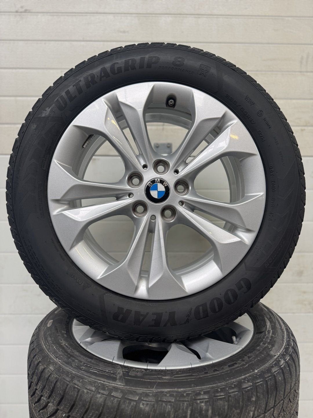 17’’ BMW X1 F48 X2 F39 VELGEN WINTERBANDEN ORIG RFT ST 564, Gebruikt, -, -, Banden en Velgen