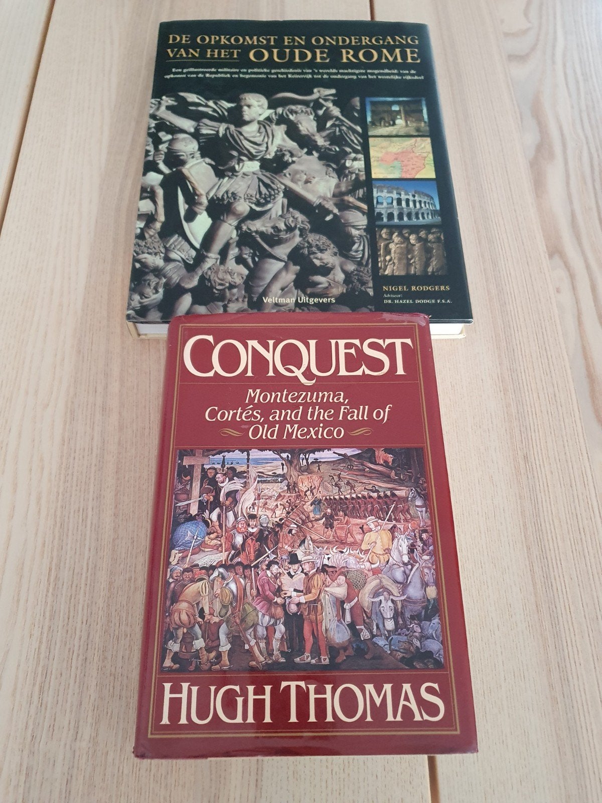30 boeken geschiedenis algemeen + cursus O.U. cultuurwetens., Ophalen, Zo goed als nieuw