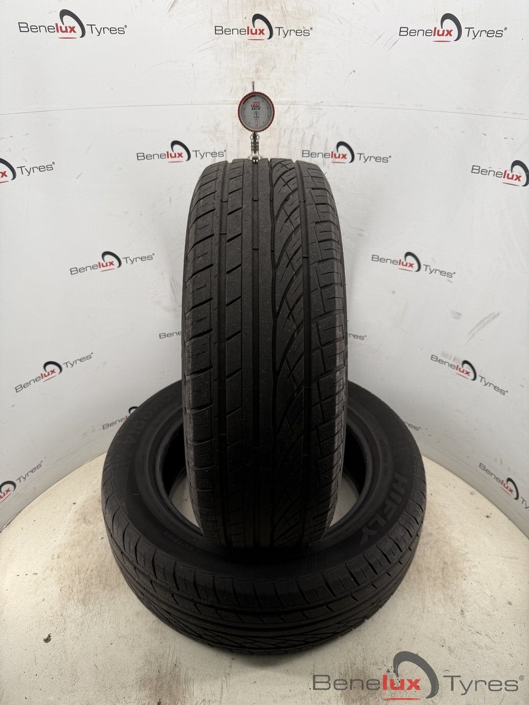 225/60R18 100V Hifly Vigorous 225/60 R18 225/60/18 2256018, Ophalen, 18 inch, Gebruikt, -