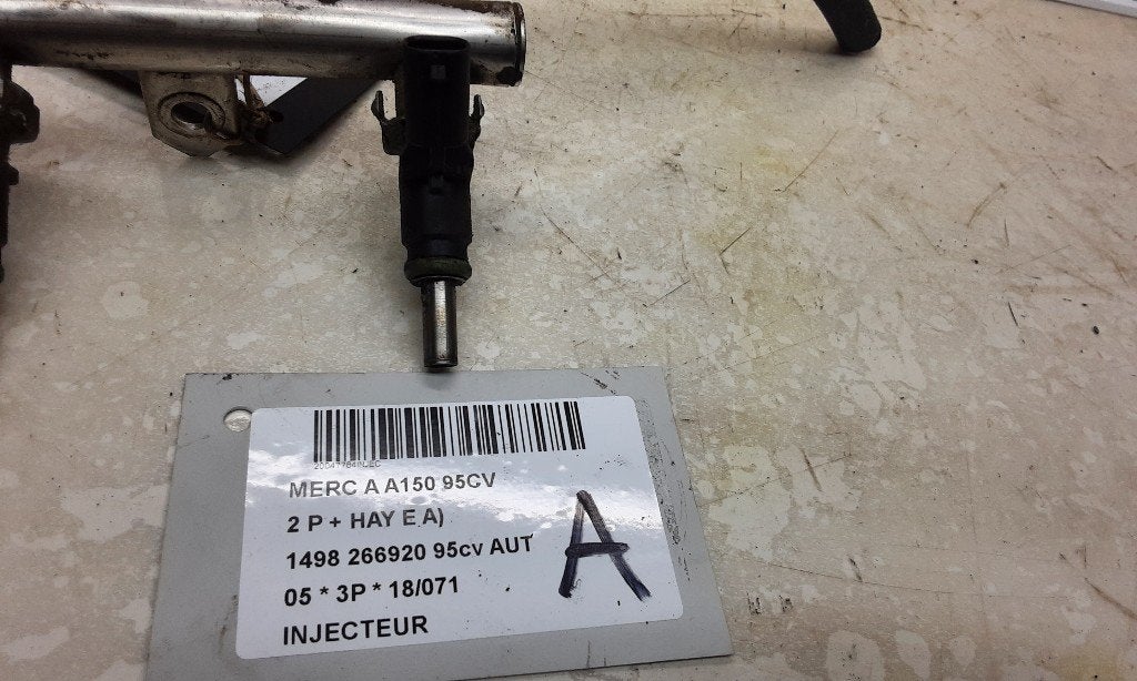 INJECTOR BRANDSTOF Mercedes-Benz A (W169) (A0000789023), Gebruikt, Mercedes-Benz, Dialog.mb@mercedes-benz.com, Mercedes-Benz AG