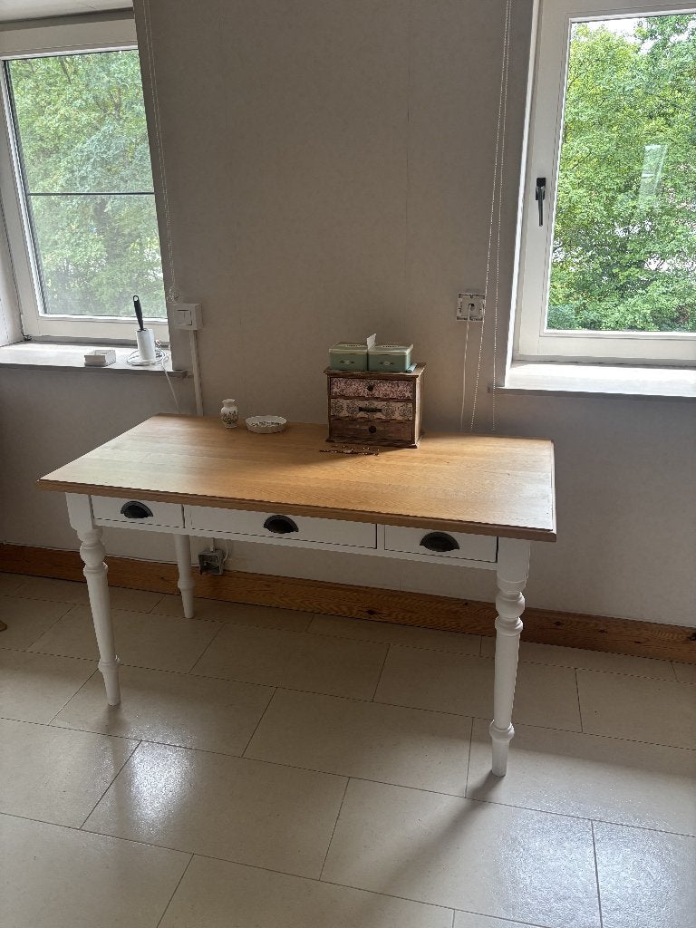 Houten tafel, Ophalen