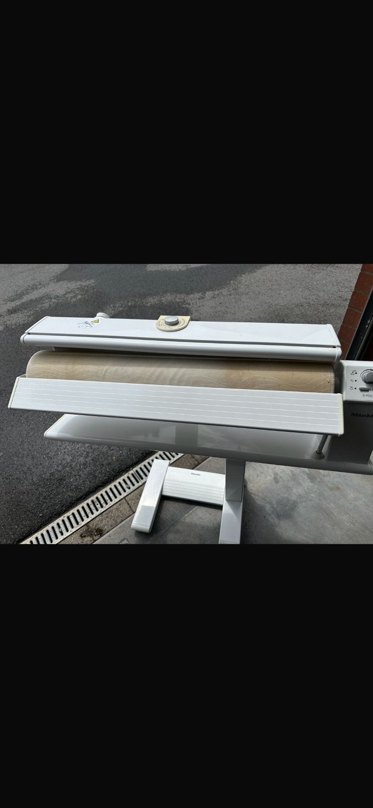 Miele strijkrol B 995 D, Bricolage & Construction, Volets, Moins de 100 cm, Fonctionnement électrique, Enlèvement, Utilisé