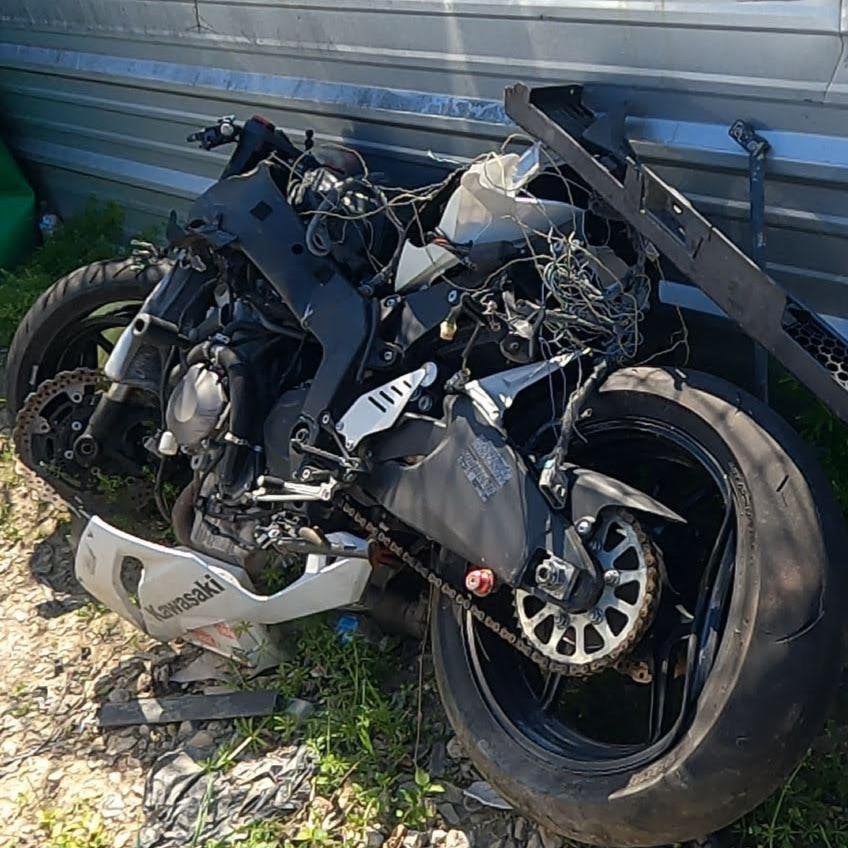 RECHERCHE MOTOS ACCIDENTÉES / EN PANNE / DE PISTE, Enlèvement