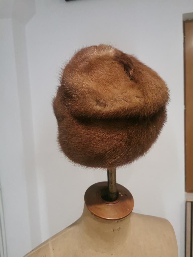 Toque vintage en vison véritable Jacques Le Winter Bruxelles, Kleding | Dames, Hoeden en Petten, Ophalen of Verzenden