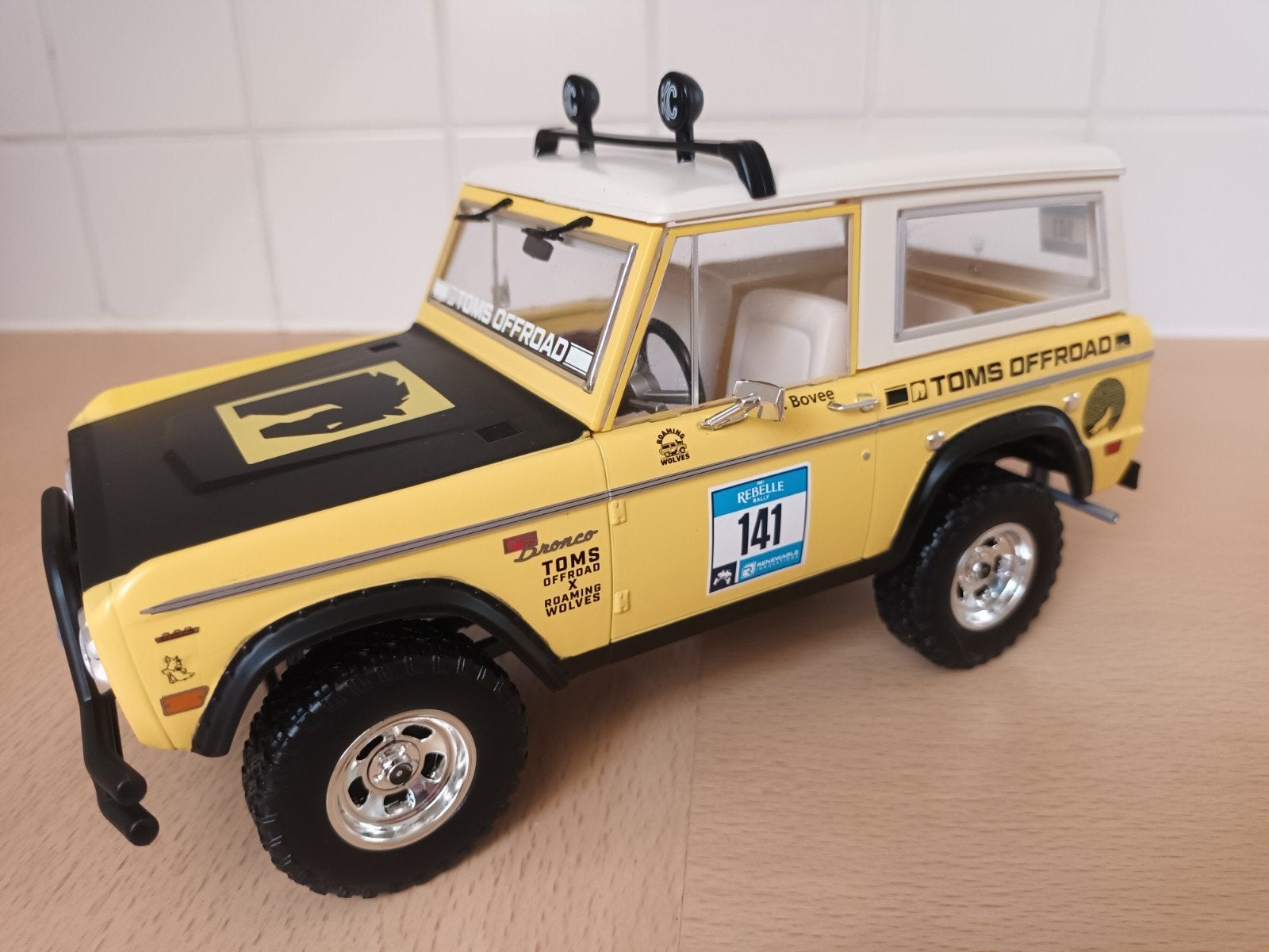 1:18 Greenlight Ford Bronco, Enlèvement ou Envoi, Comme neuf, Voiture, Autres marques