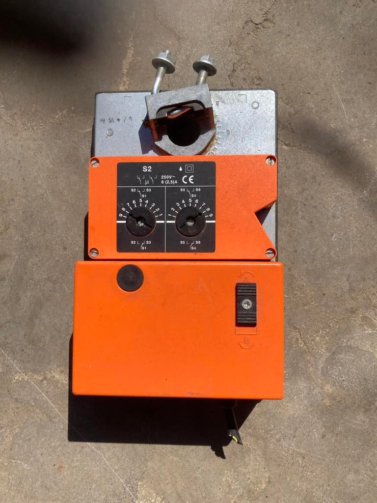 Belimo s220 klepaandrijving servomotor, Doe-het-zelf en Bouw, Ophalen, Gebruikt