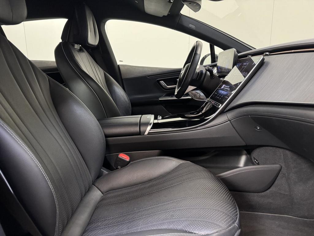 Mercedes-Benz EQE 350 + Avantgarde - ACC - Burmester - 580, 0 kg, 0 kg, 216 kW, Noir