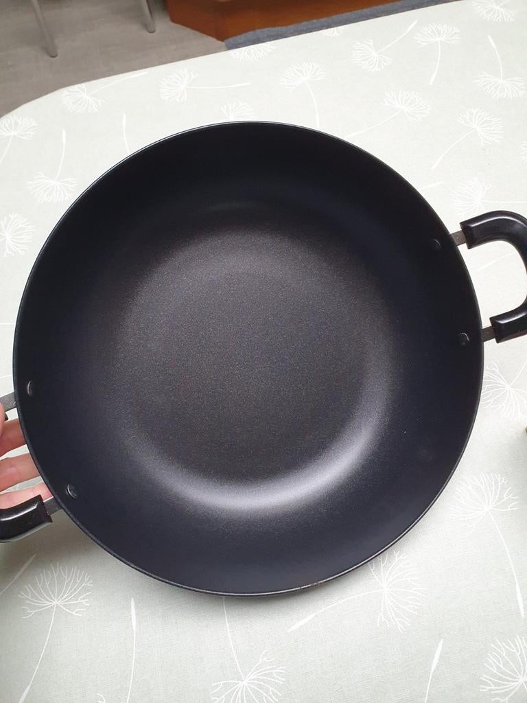 Wokset met glazen deksel, Ophalen