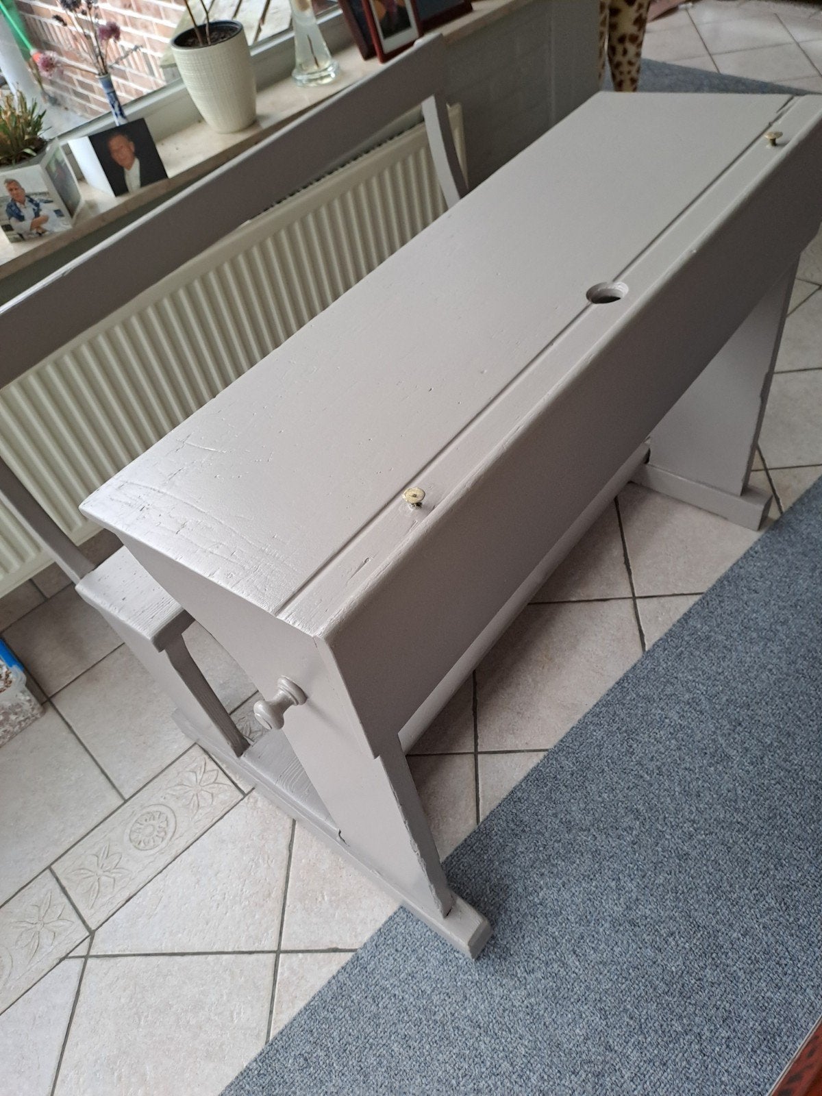 bureau d'école magnifiquement laqué, pure nostalgie, Enlèvement