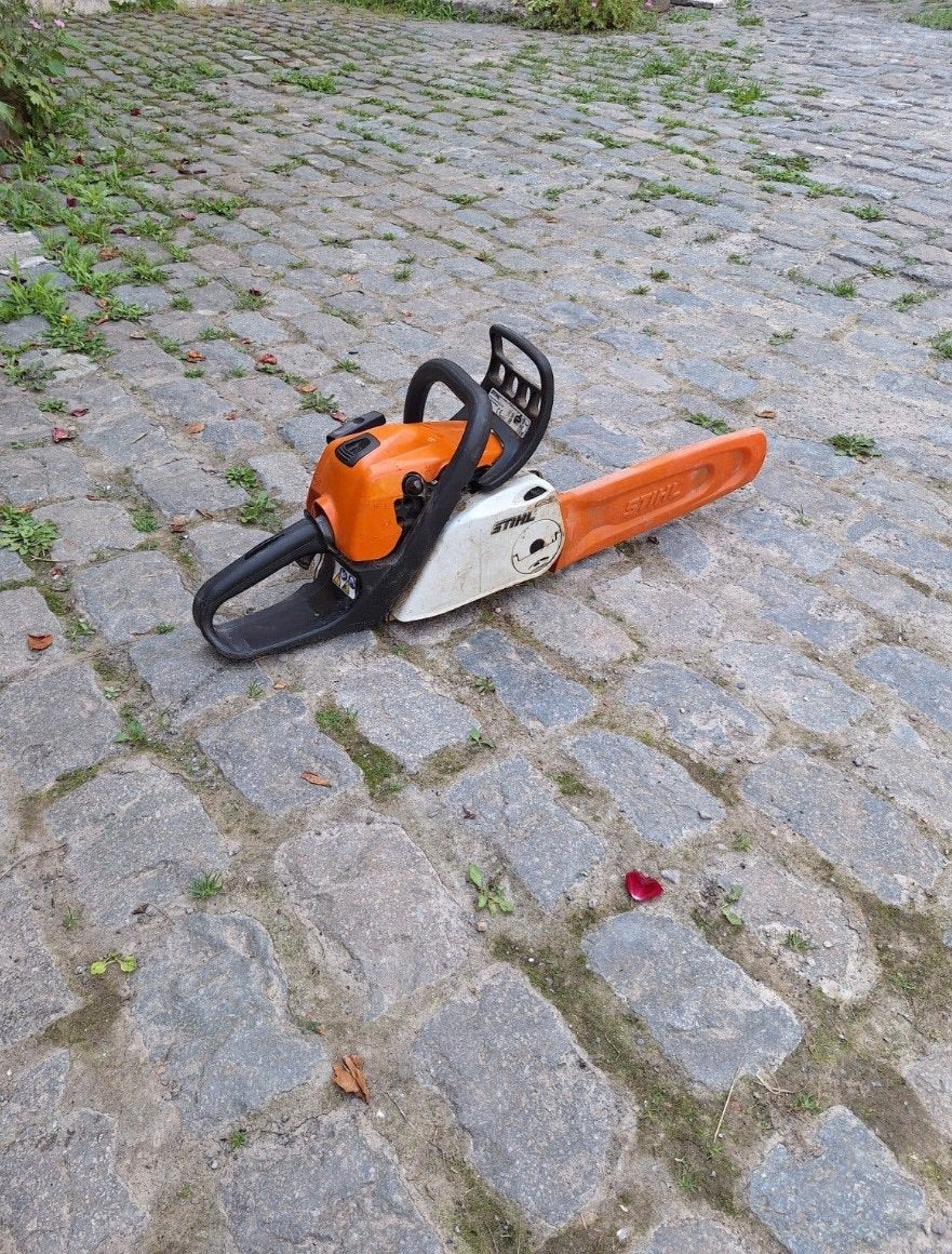 Lame de tronçonneuse Stihl MS211C 35 cm, Enlèvement