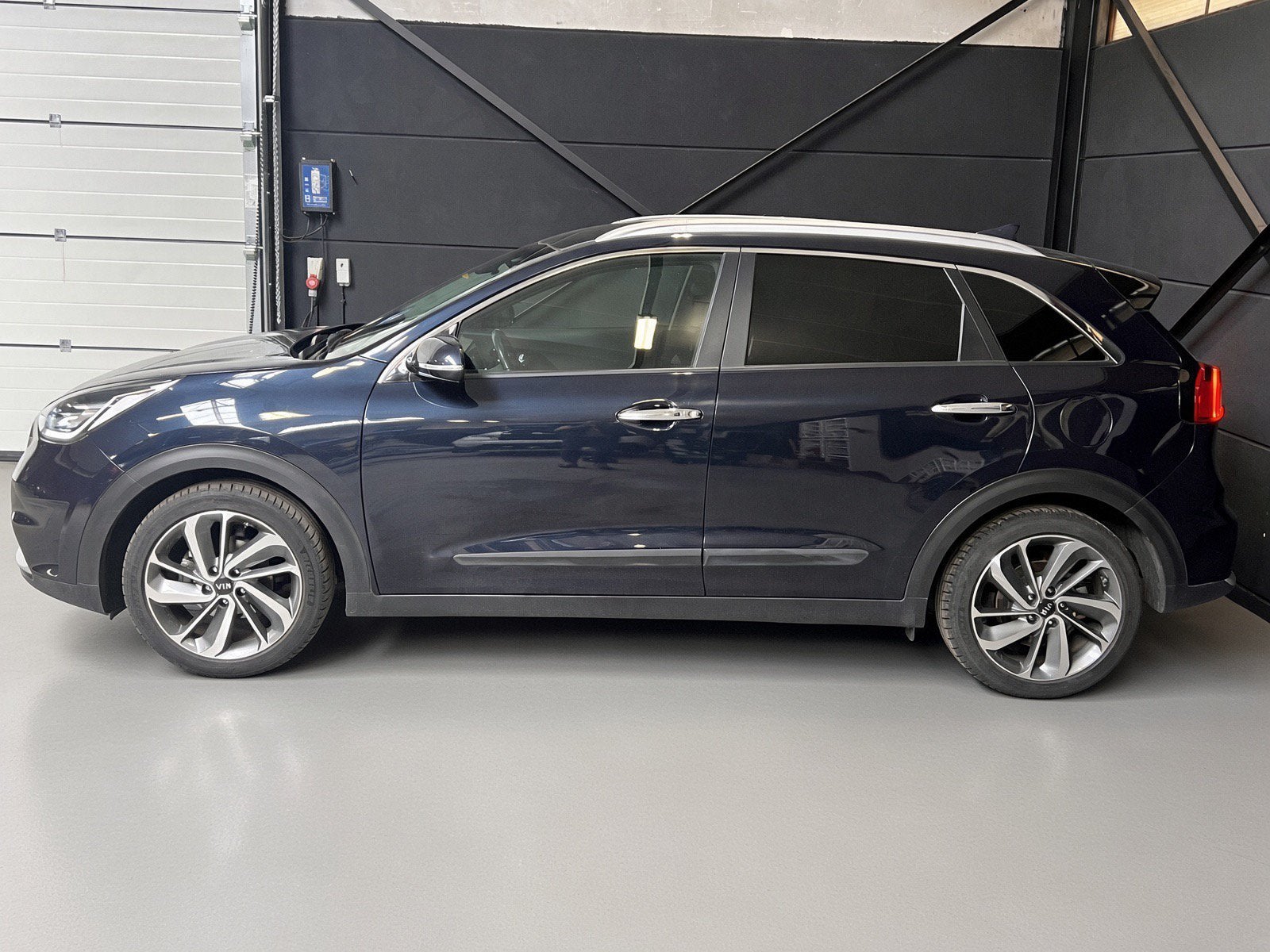 Kia Niro 1.6 Hybride automaat, bj2018, 64.000km, 1j garantie, Autos, Cuir, Argent ou Gris, Euro 6, Entreprise