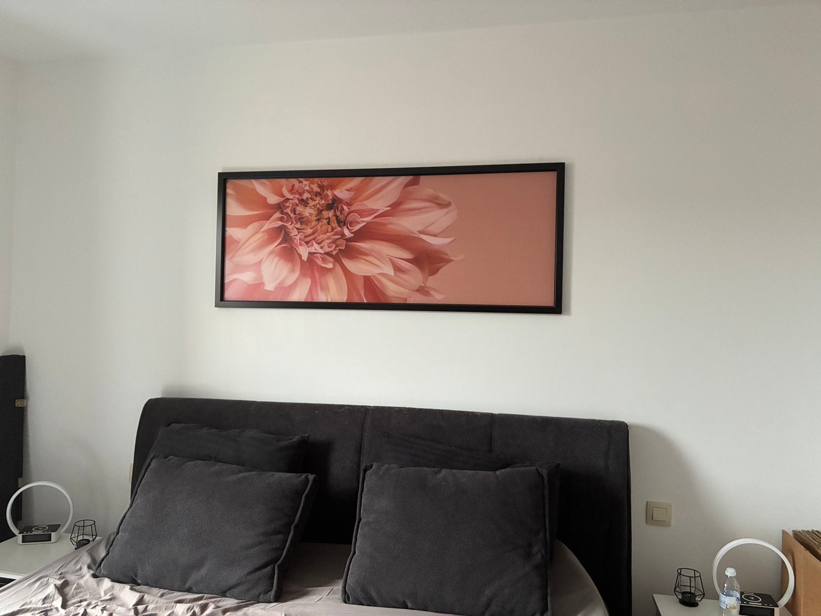 Groot wandkader met fotorealistisch bloemencanvas, Huis en Inrichting, Ophalen, Metaal, 140 cm, Zo goed als nieuw